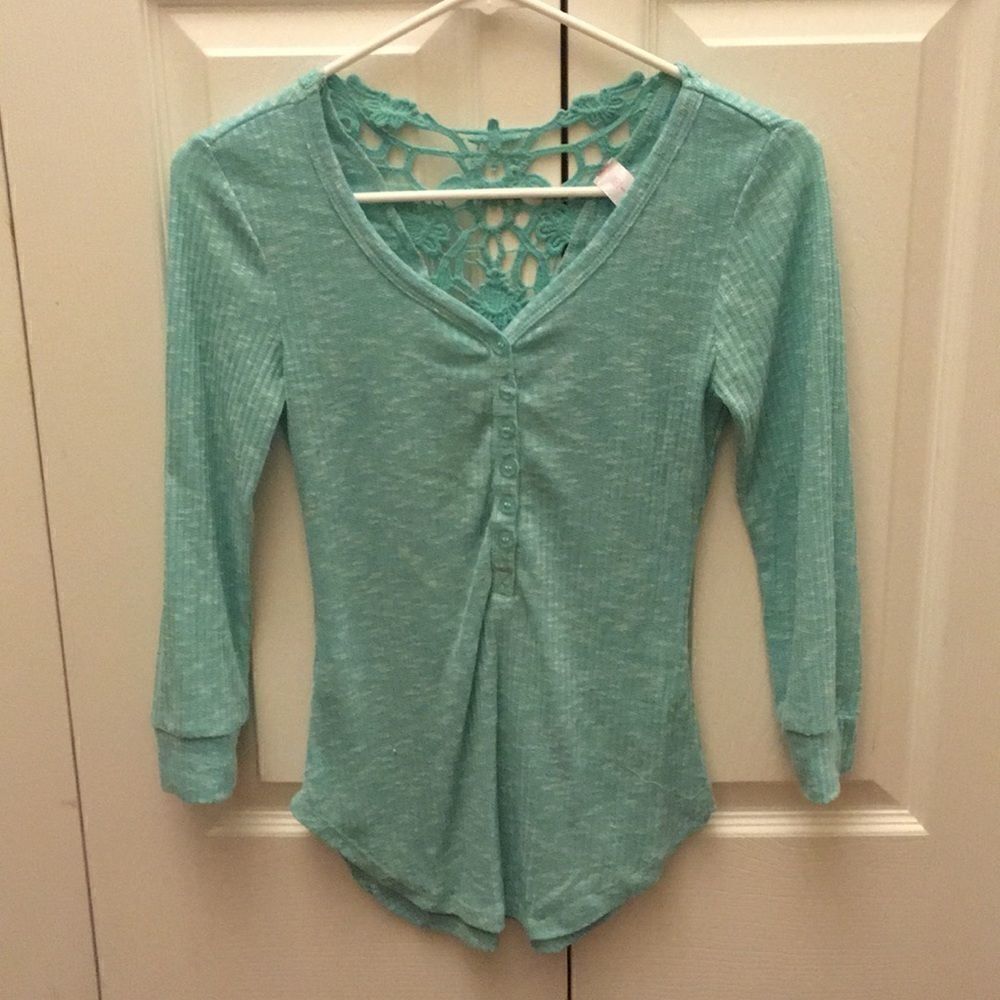 Seafoam Green Lace-Back Blouse Junior’s Small